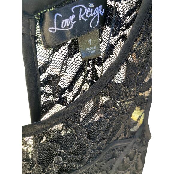 Love Reign Lace Dress with Intricate Detailing Black XSmall - Picture 2 of 5
